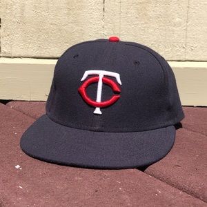 Minnesota Twins Fitted Hat - 7 1/4